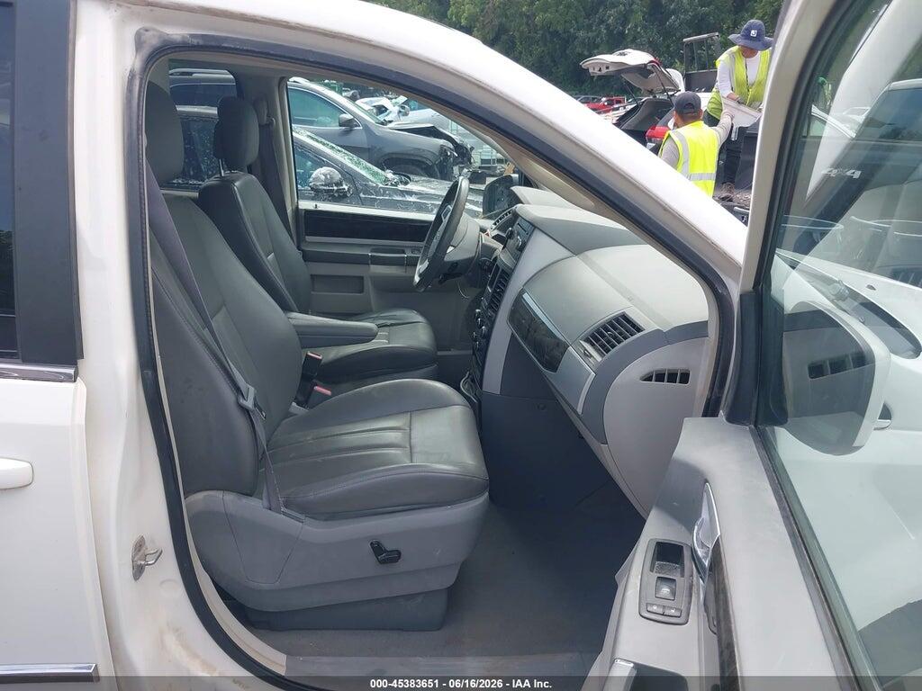 2D4RN5DX3AR290225 2010 DODGE GRAND CARAVAN photo no. 5