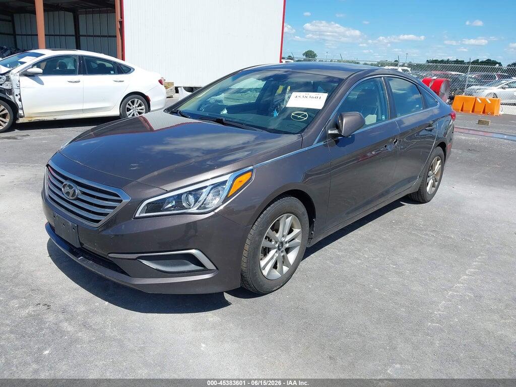 5NPE24AF9GH435851 2016 HYUNDAI SONATA photo no. 2