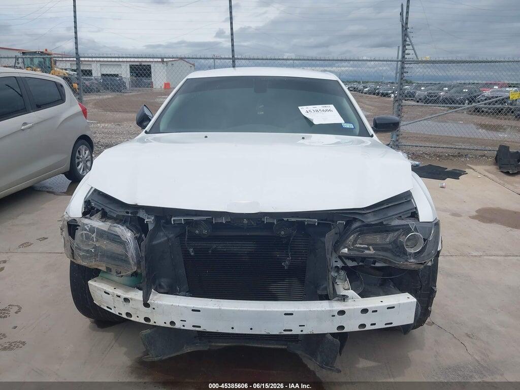 2C3CCAAG9PH577495 2023 CHRYSLER 300 photo no. 12