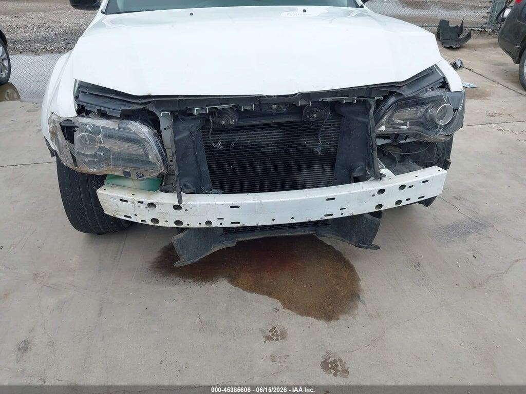 2C3CCAAG9PH577495 2023 CHRYSLER 300 photo no. 6