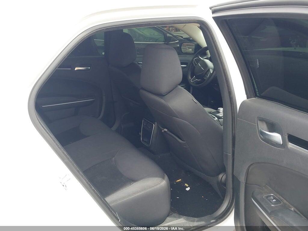 2C3CCAAG9PH577495 2023 CHRYSLER 300 photo no. 8