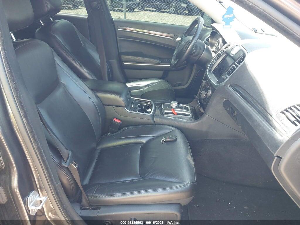 2C3CCAAG1KH760852 2019 CHRYSLER 300 photo no. 5