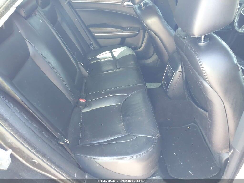 2C3CCAAG1KH760852 2019 CHRYSLER 300 photo no. 8