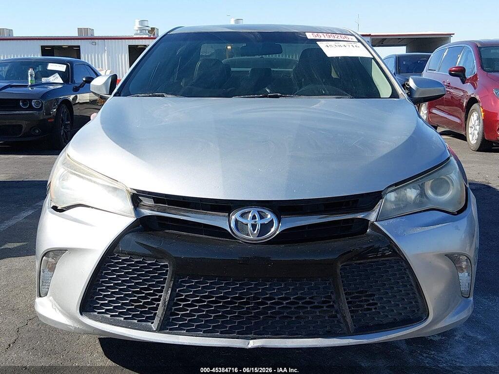 4T1BF1FK3HU747677 2017 TOYOTA CAMRY photo no. 11
