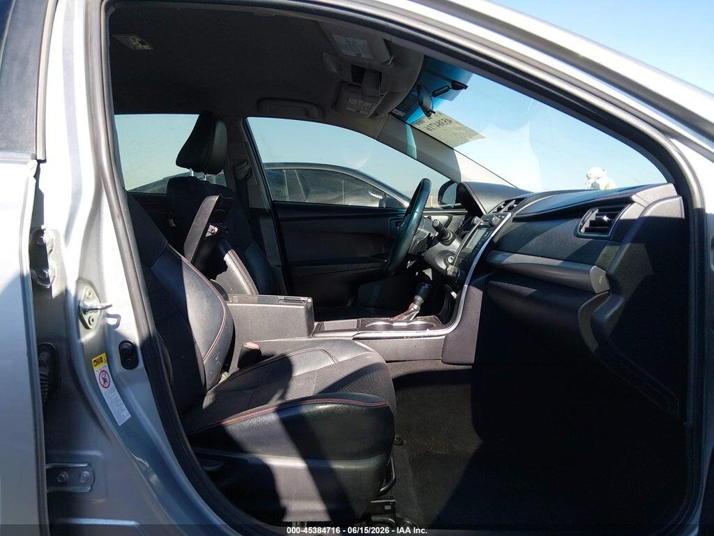 4T1BF1FK3HU747677 2017 TOYOTA CAMRY photo no. 5