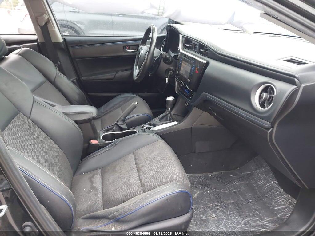 5YFBURHE5JP797760 2018 TOYOTA COROLLA photo no. 5