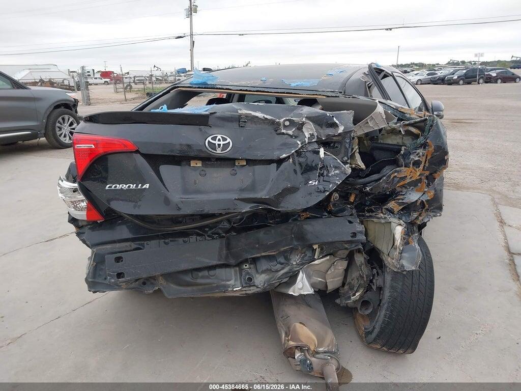 5YFBURHE5JP797760 2018 TOYOTA COROLLA photo no. 6