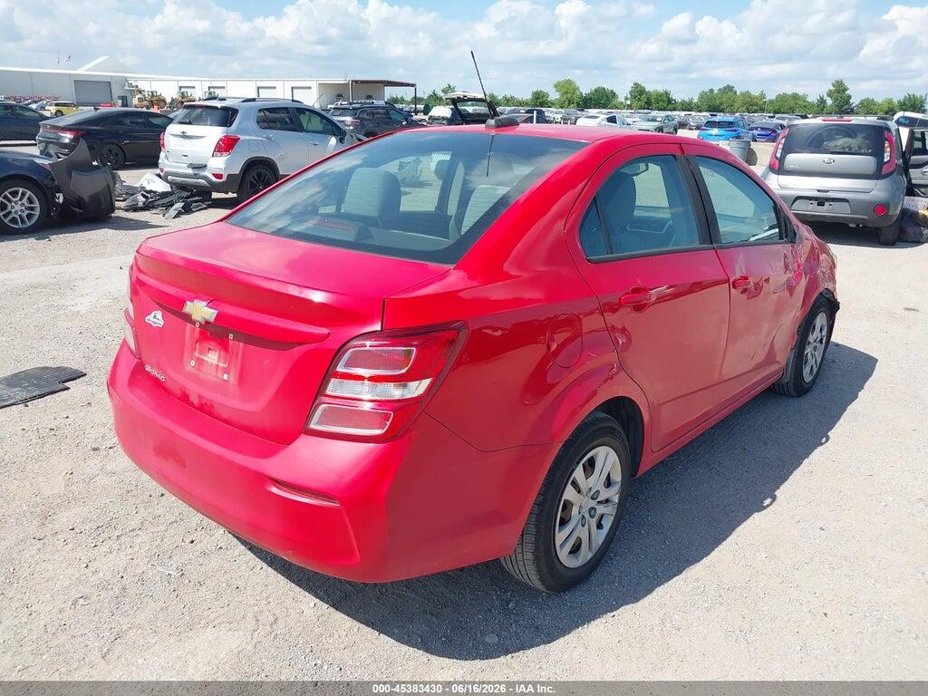 1G1JB5SH1H4142594 2017 CHEVROLET SONIC photo no. 4