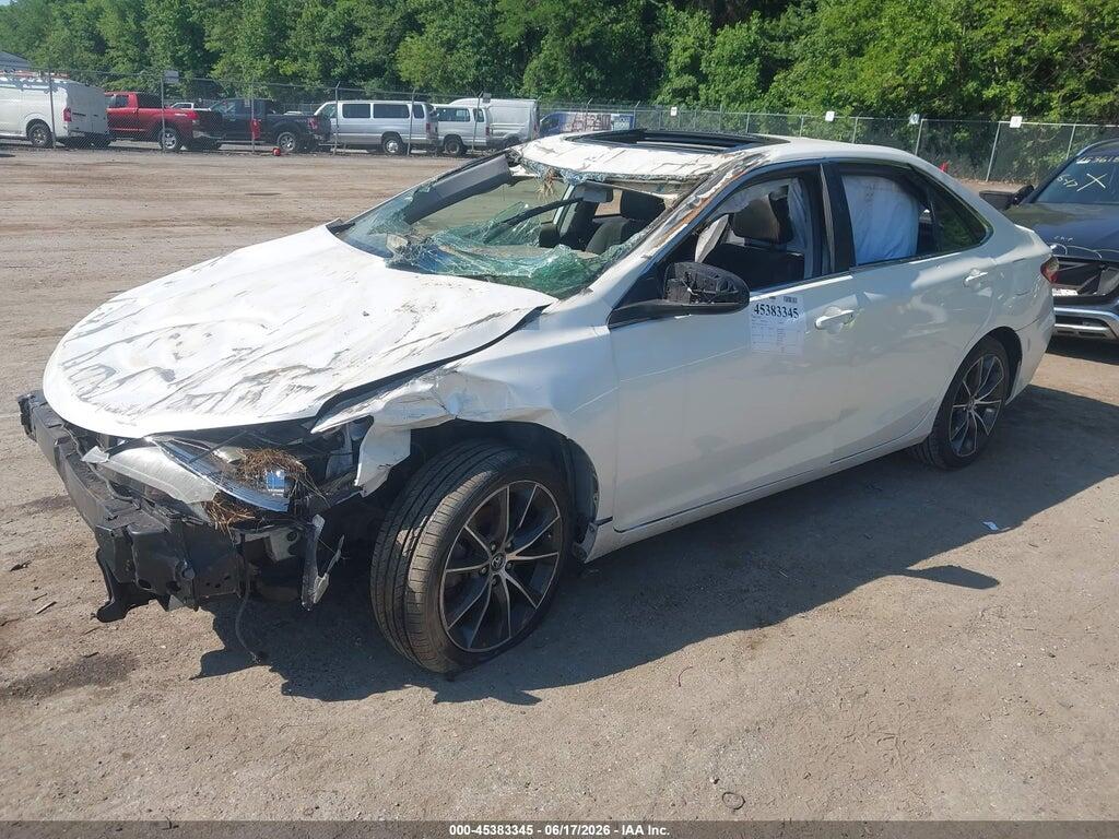 4T1BF1FK5GU174523 2016 TOYOTA CAMRY photo no. 2