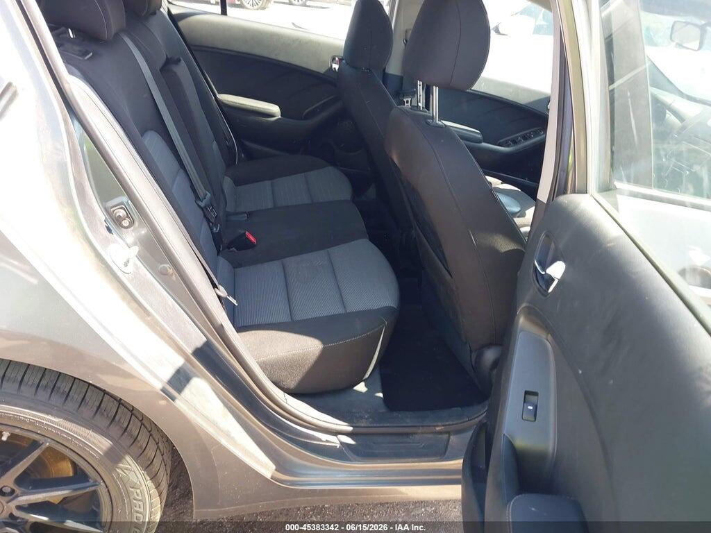 KNAFK5A80G5604664 2016 KIA FORTE photo no. 8