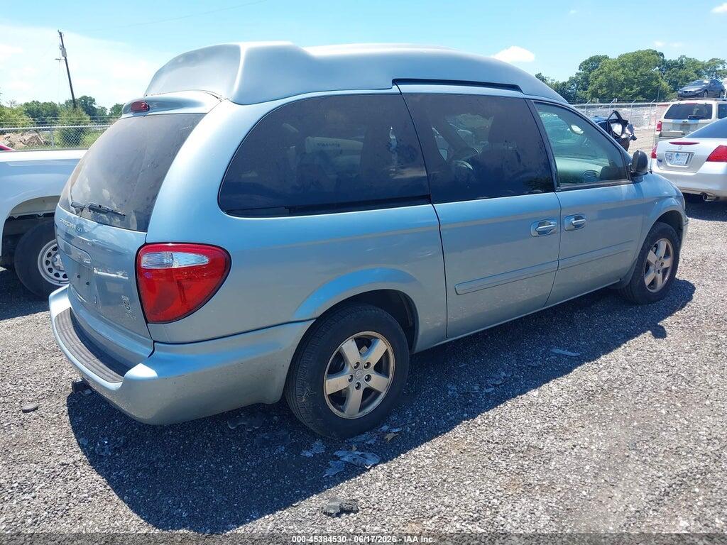 2D4GP44L85R302786 2005 DODGE CARAVAN photo no. 4