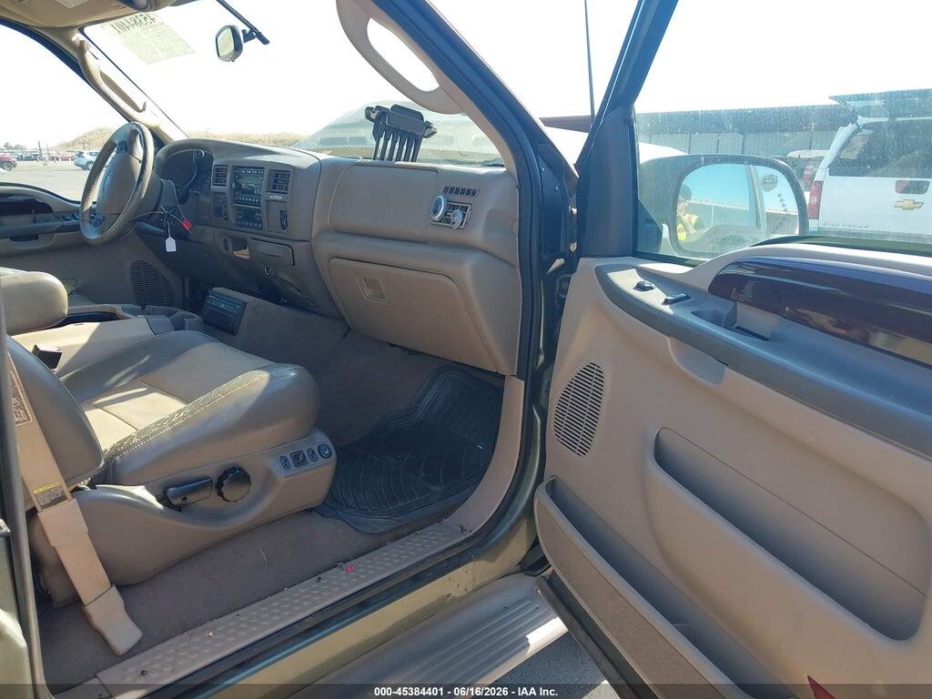 1FMSU45P83EC08267 2003 FORD EXCURSION photo no. 5
