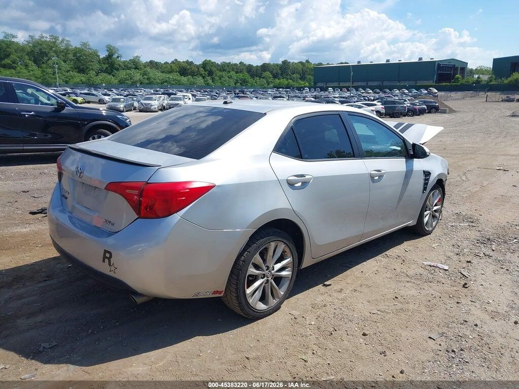 5YFBURHE4JP854370 2018 TOYOTA COROLLA photo no. 4