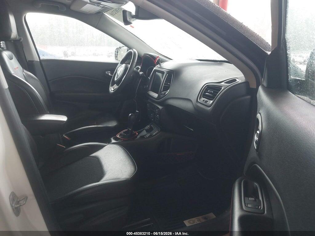 3C4NJDDBXMT600684 2021 JEEP COMPASS photo no. 5