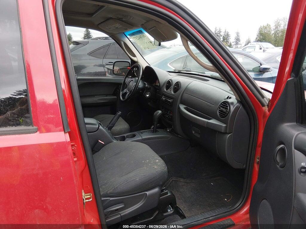 1J4GL48K24W201527 2004 JEEP LIBERTY photo no. 5