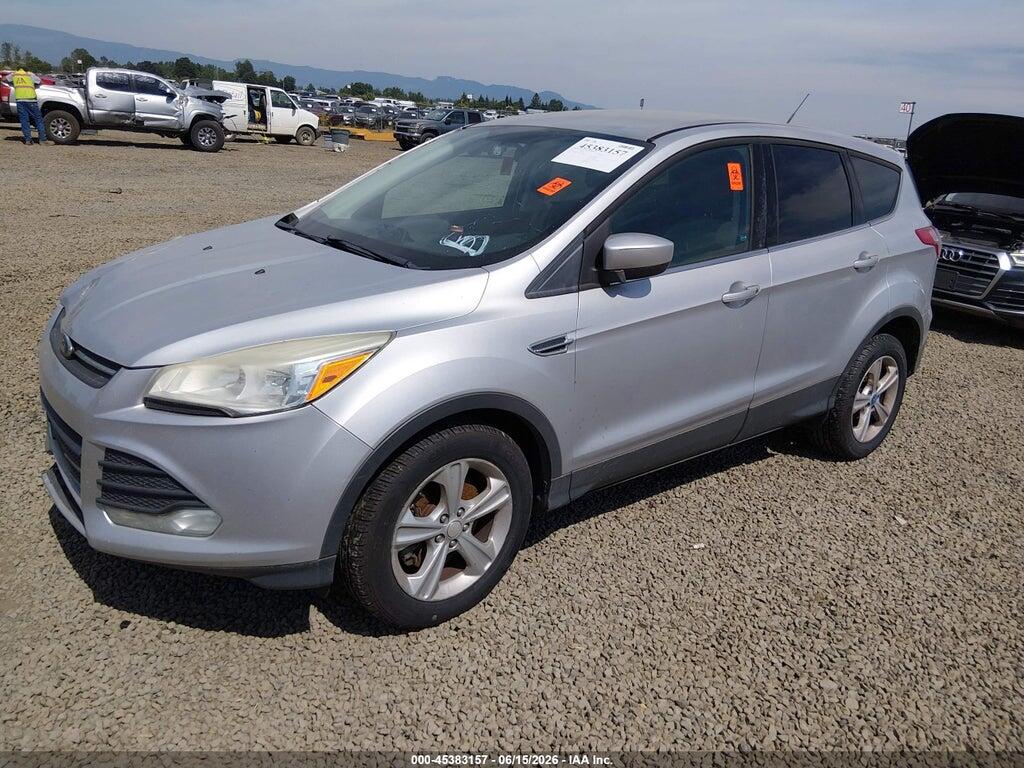 1FMCU9GX6DUB09923 2013 FORD ESCAPE photo no. 2