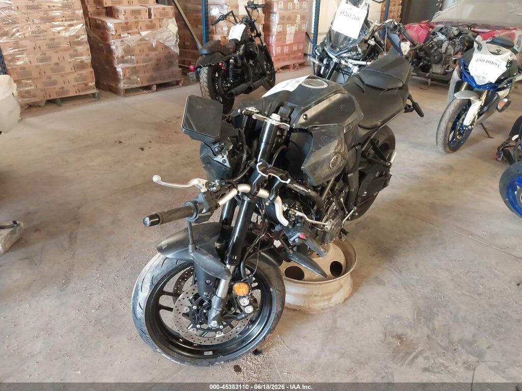 JYARM48E5TA003876 2026 YAMAHA MTN690 photo no. 2