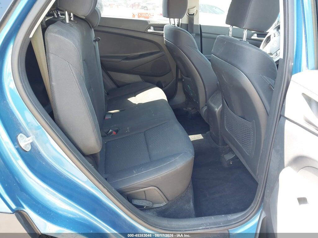 KM8J3CA42KU078222 2019 HYUNDAI TUCSON photo no. 8