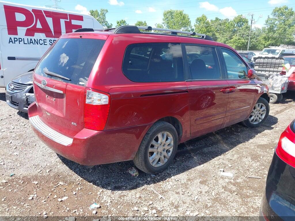 KNDMB233586248833 2008 KIA SEDONA photo no. 4