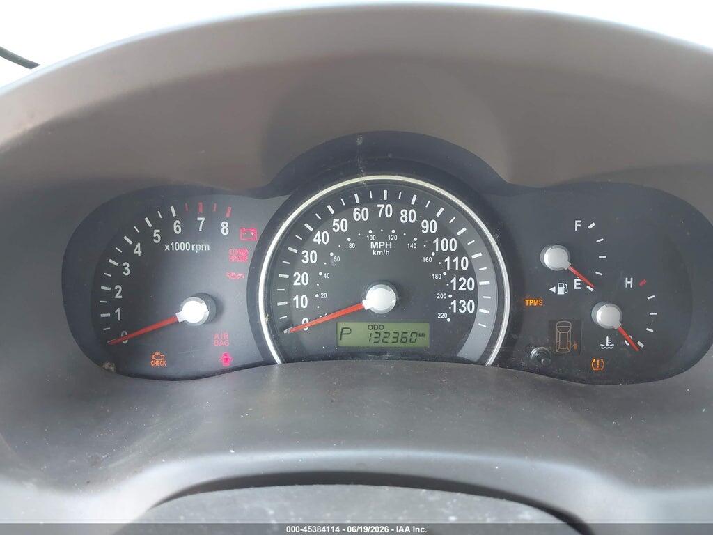 KNDMB233586248833 2008 KIA SEDONA photo no. 7