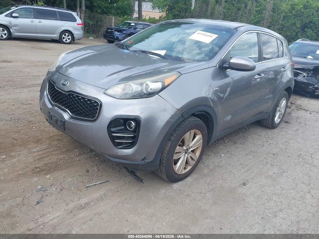 KNDPMCAC3J7396172 2018 KIA SPORTAGE photo no. 2
