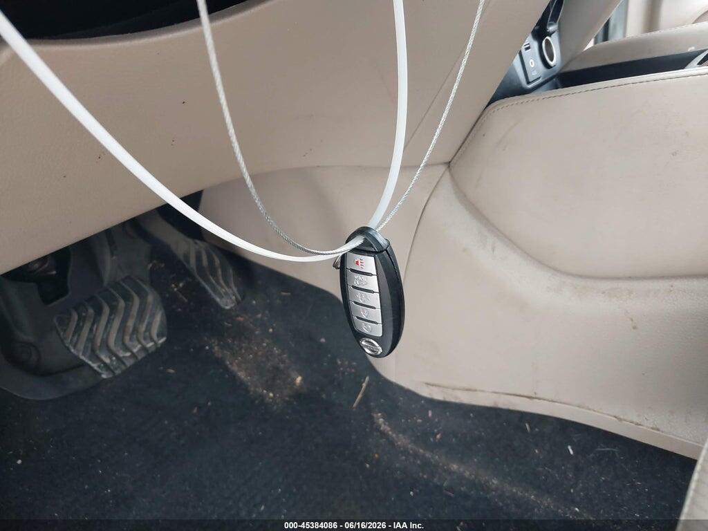 JN8AT2MT2HW139104 2017 NISSAN ROGUE photo no. 11
