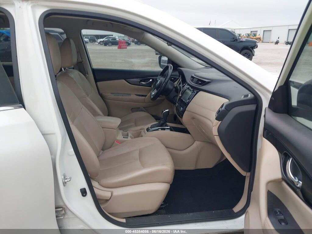 JN8AT2MT2HW139104 2017 NISSAN ROGUE photo no. 5