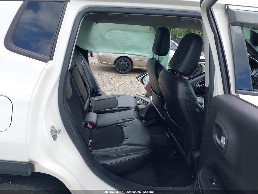 3C4NJCBBXJT226229 2018 JEEP COMPASS photo no. 8