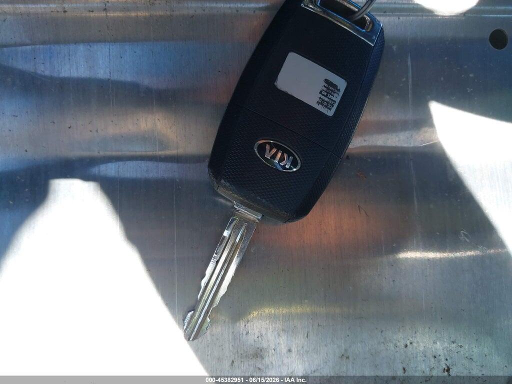 KNAFX4A88F5315333 2015 KIA FORTE photo no. 11