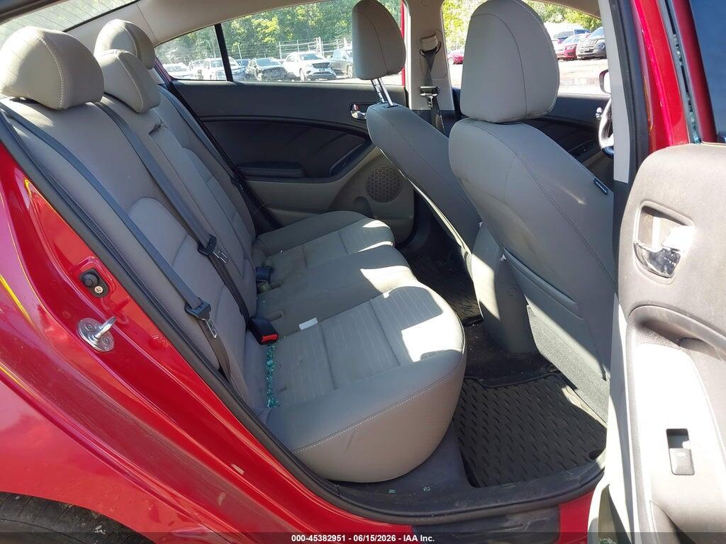 KNAFX4A88F5315333 2015 KIA FORTE photo no. 8