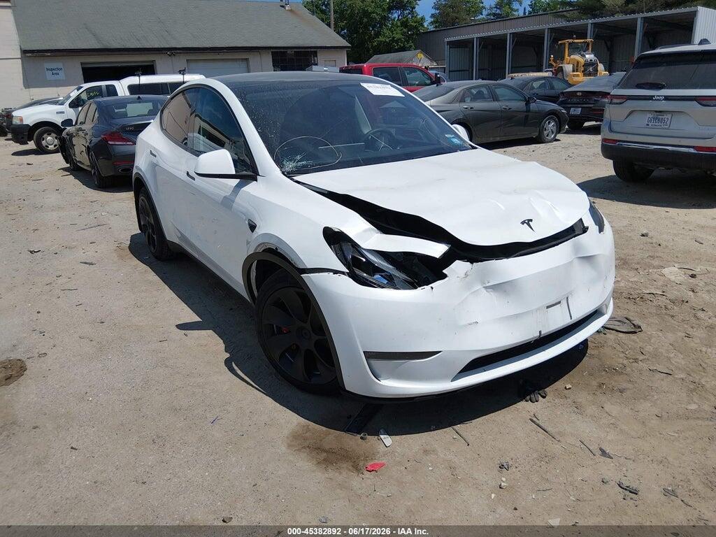 7SAYGDEE2RA228414 2024 TESLA MODEL Y photo no. 1