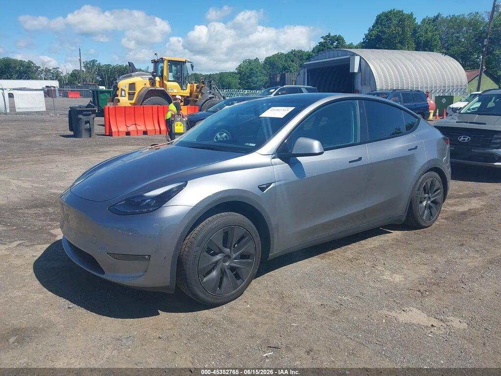 7SAYGDEE1SF293649 2025 TESLA MODEL Y photo no. 2