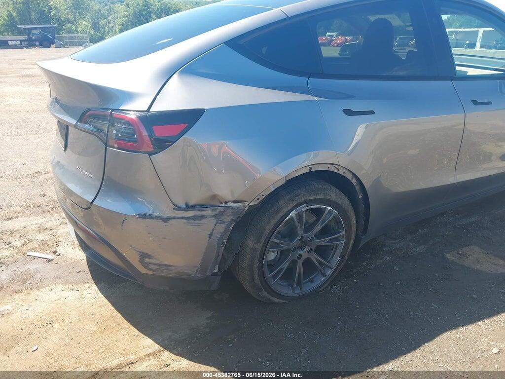 7SAYGDEE1SF293649 2025 TESLA MODEL Y photo no. 6