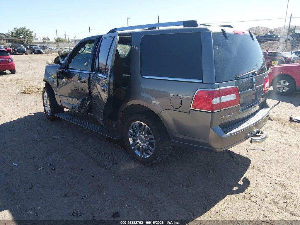 5LMJJ2J5XEEL04866 2014 LINCOLN NAVIGATOR photo no. 3