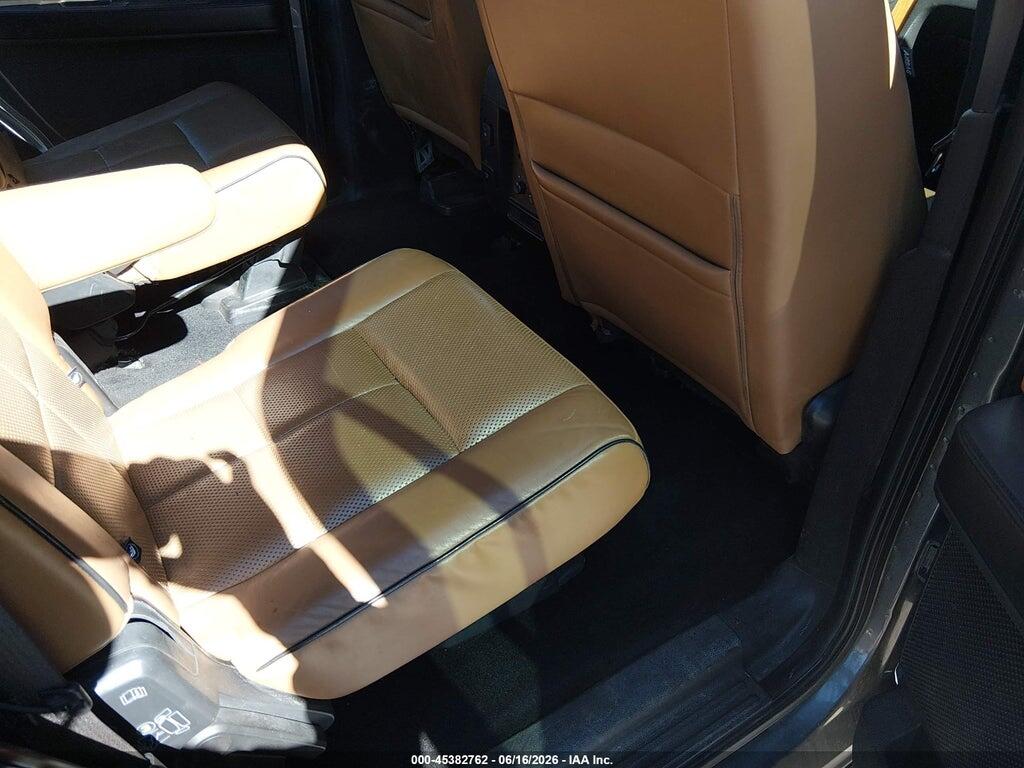 5LMJJ2J5XEEL04866 2014 LINCOLN NAVIGATOR photo no. 8