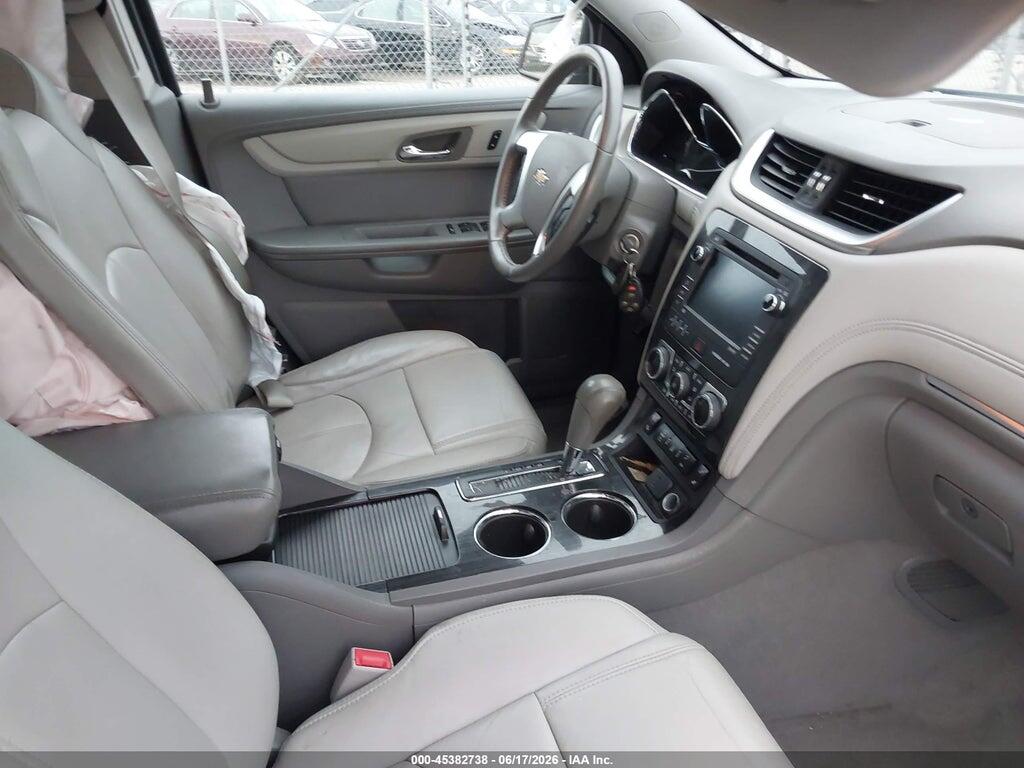 1GNKVHKD6FJ260857 2015 CHEVROLET TRAVERSE photo no. 5