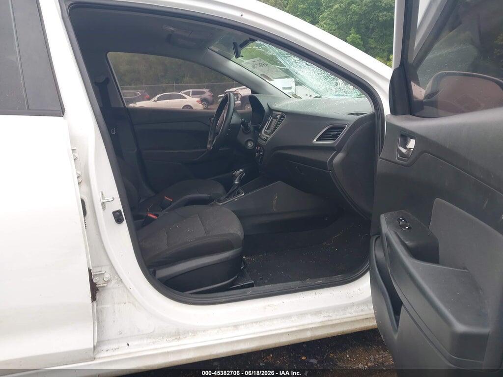 3KPC24A3XKE069361 2019 HYUNDAI ACCENT photo no. 5