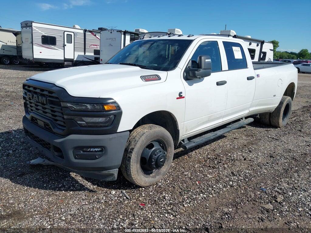 3C63RRGL8SG520394 2025 RAM 3500 photo no. 2