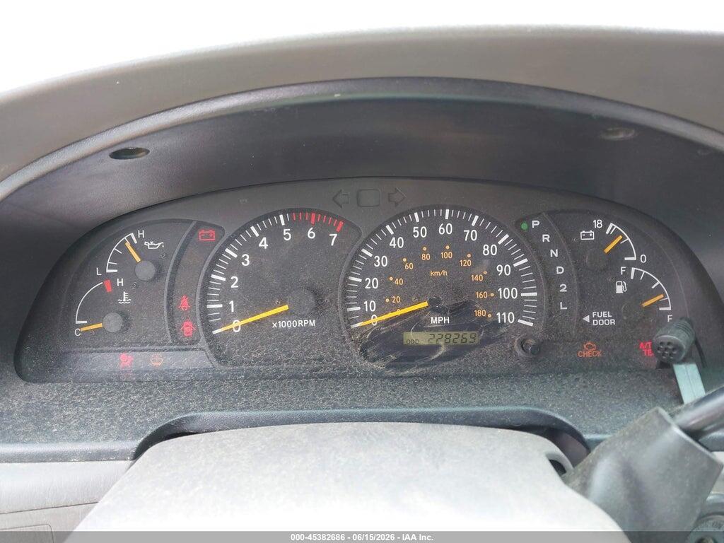 5TBBT44152S254855 2002 TOYOTA TUNDRA photo no. 7