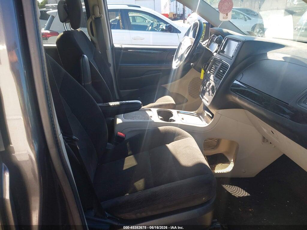 2C4RDGCG5GR369546 2016 DODGE GRAND CARAVAN photo no. 5