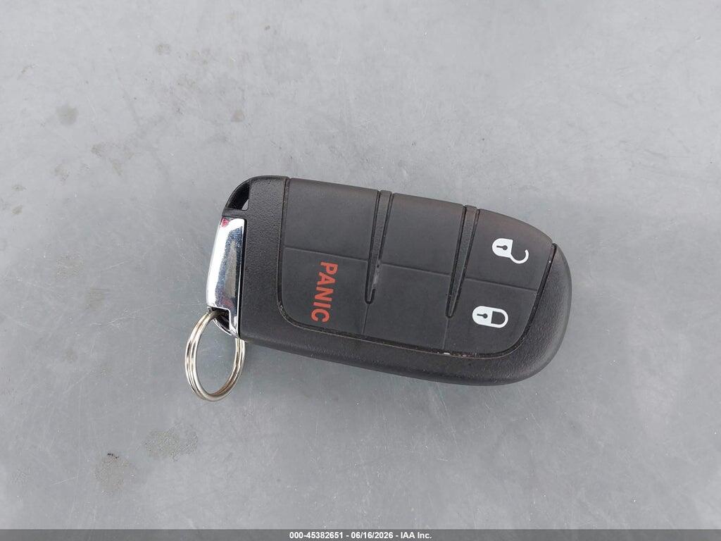 3C4NJCBB1JT377041 2018 JEEP COMPASS photo no. 11