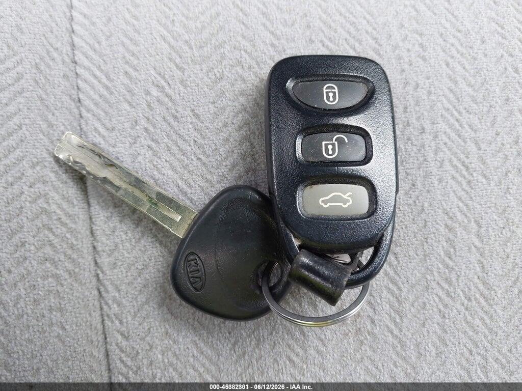 KNAGG4A8XA5387020 2010 KIA OPTIMA photo no. 11