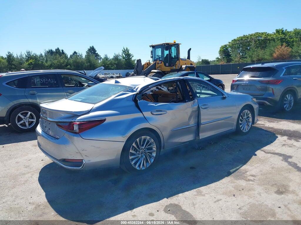 58AEA1C1XPU030613 2023 LEXUS ES 300H photo no. 4