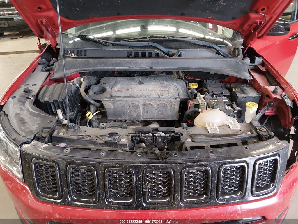3C4NJDBB7JT177013 2018 JEEP COMPASS photo no. 10