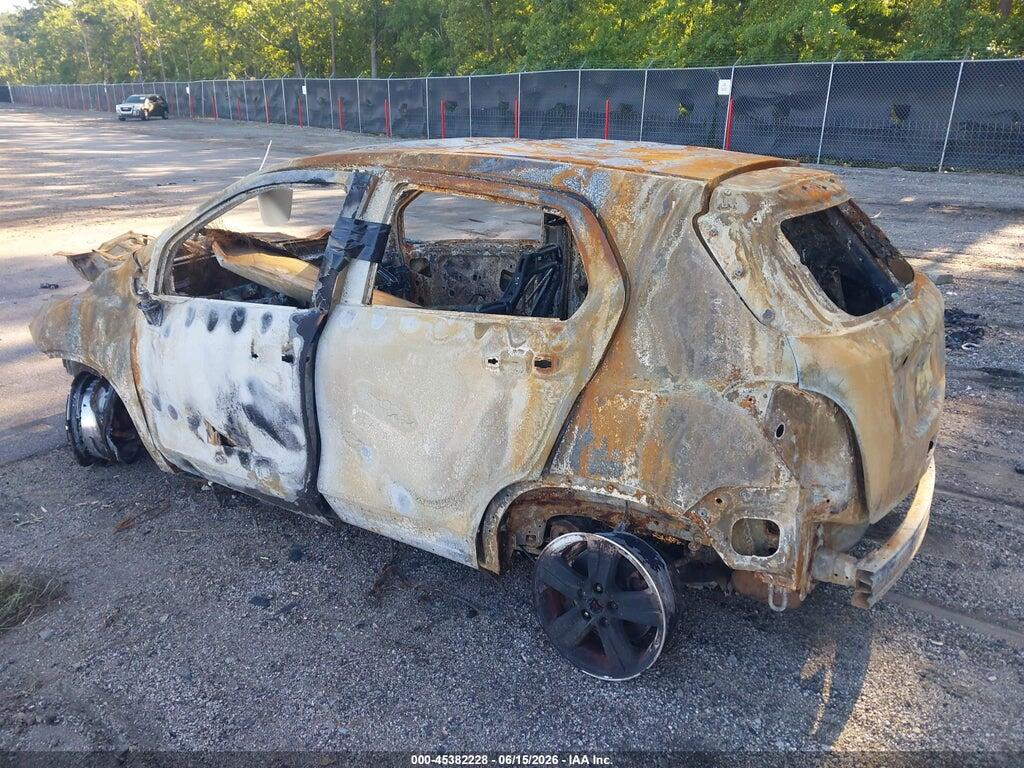 3GNCJNSB4HL280582 2017 CHEVROLET TRAX photo no. 3