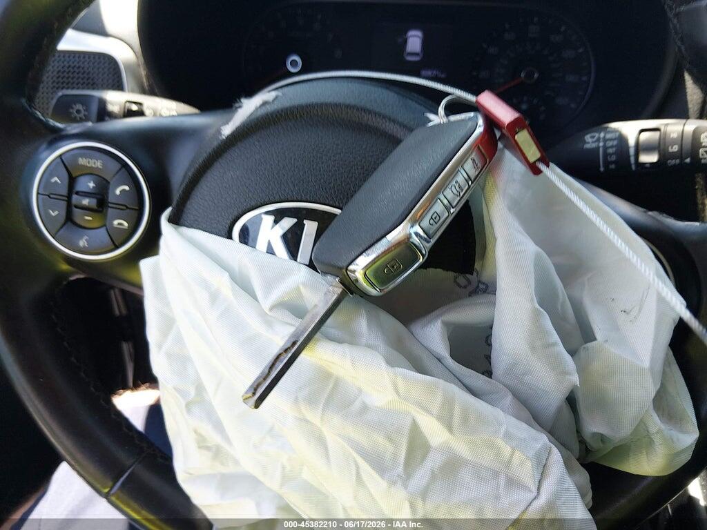 KNDJ23AU5M7770046 2021 KIA SOUL photo no. 11