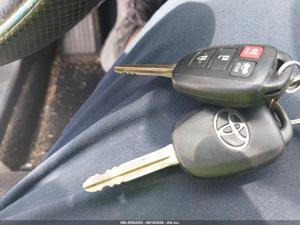 5YFBURHE5GP485463 2016 TOYOTA COROLLA photo no. 11