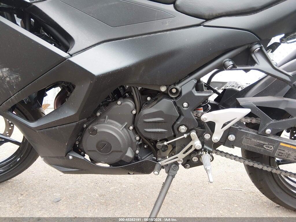 ML5EXGH13TDAA4377 2026 KAWASAKI EX500 photo no. 9