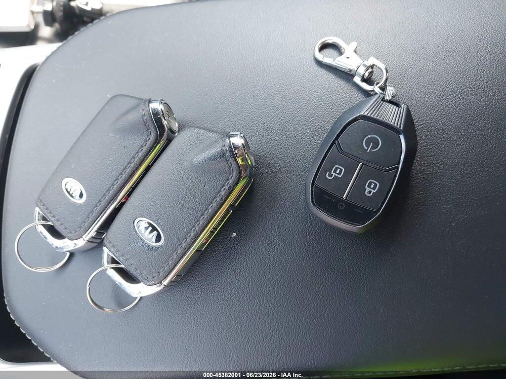 KNAE35LC3J6030802 2018 KIA STINGER photo no. 11