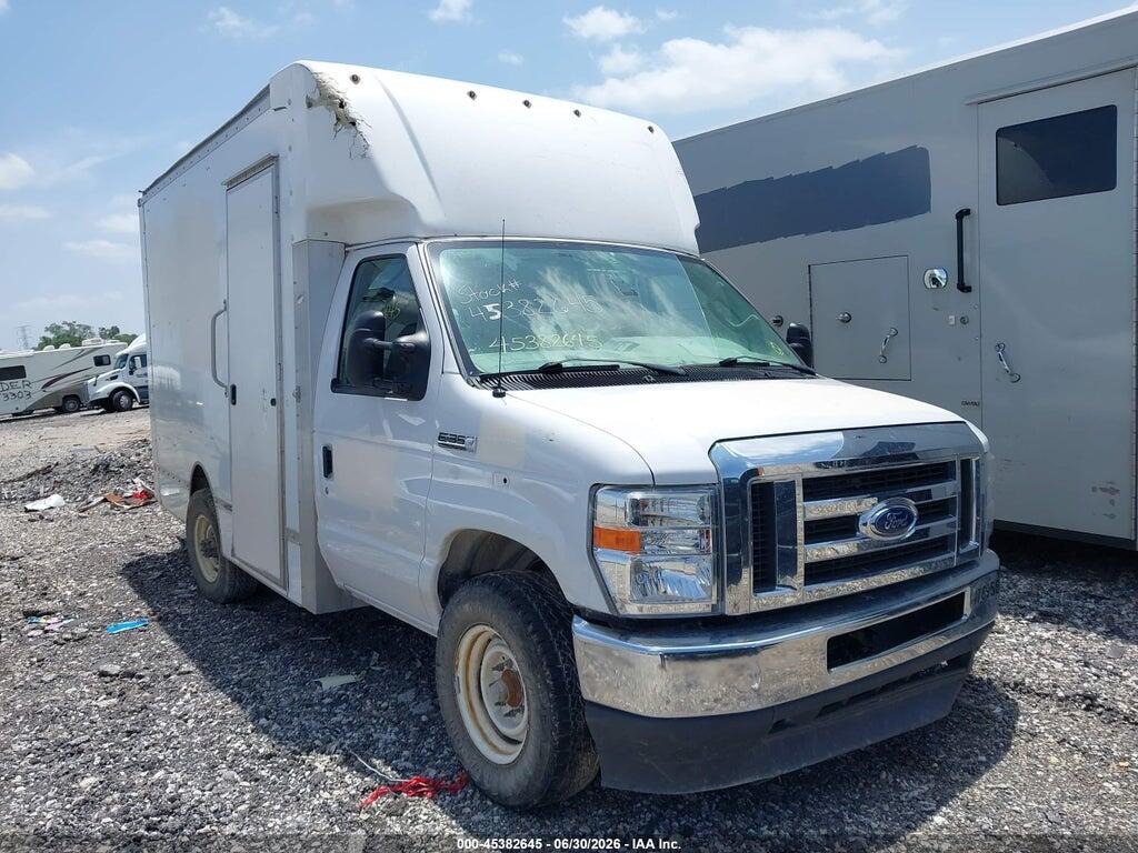 1FDWE3FN6NDC34137 2022 FORD E-350 CUTAWAY photo no. 1